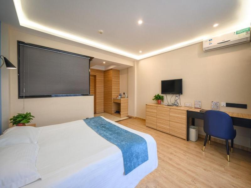 Greentree Inn Henan Kaifeng Gulou Square Express Hotel Exterior photo
