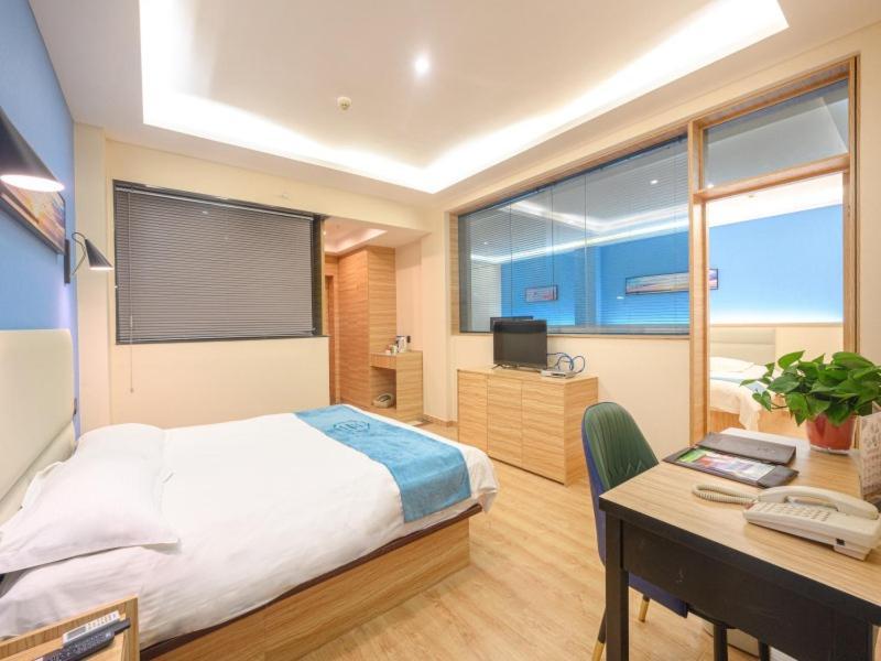 Greentree Inn Henan Kaifeng Gulou Square Express Hotel Exterior photo