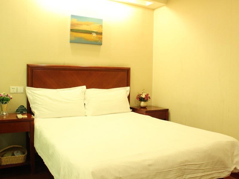Greentree Inn Henan Kaifeng Gulou Square Express Hotel Exterior photo