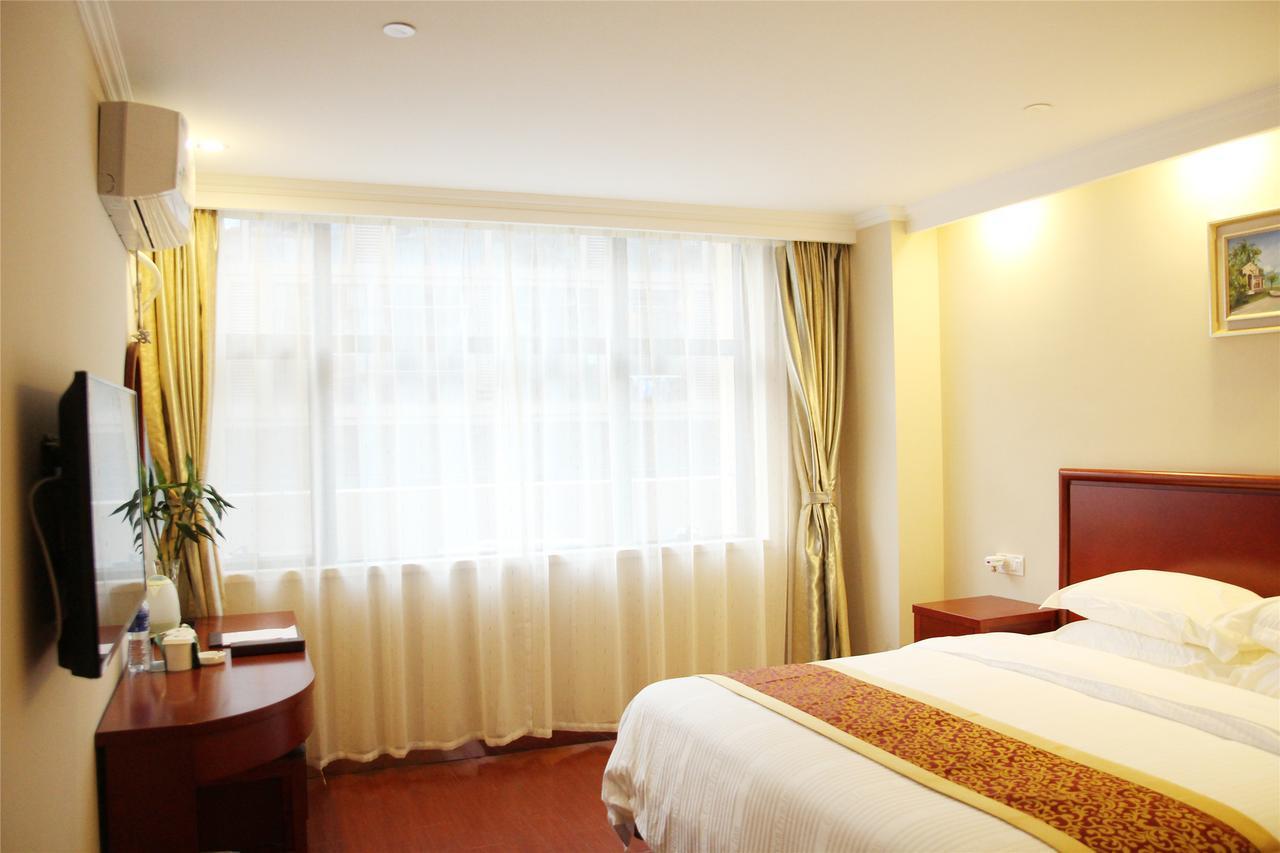Greentree Inn Henan Kaifeng Gulou Square Express Hotel Exterior photo
